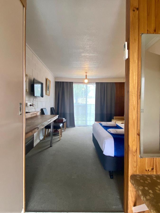 Snow Season Motor Inn Cooma Eksteriør billede