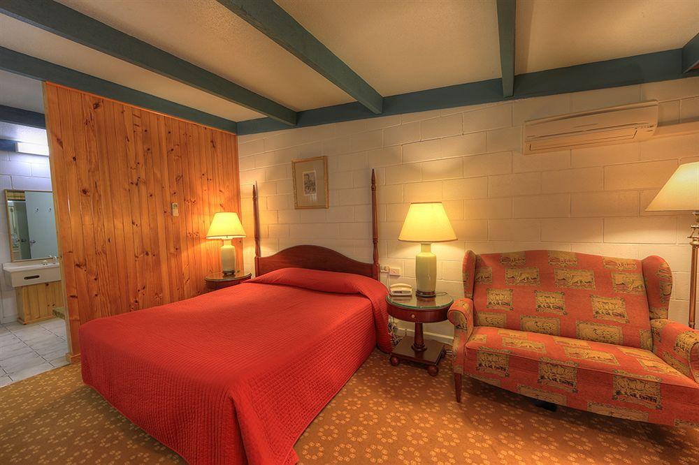 Snow Season Motor Inn Cooma Eksteriør billede
