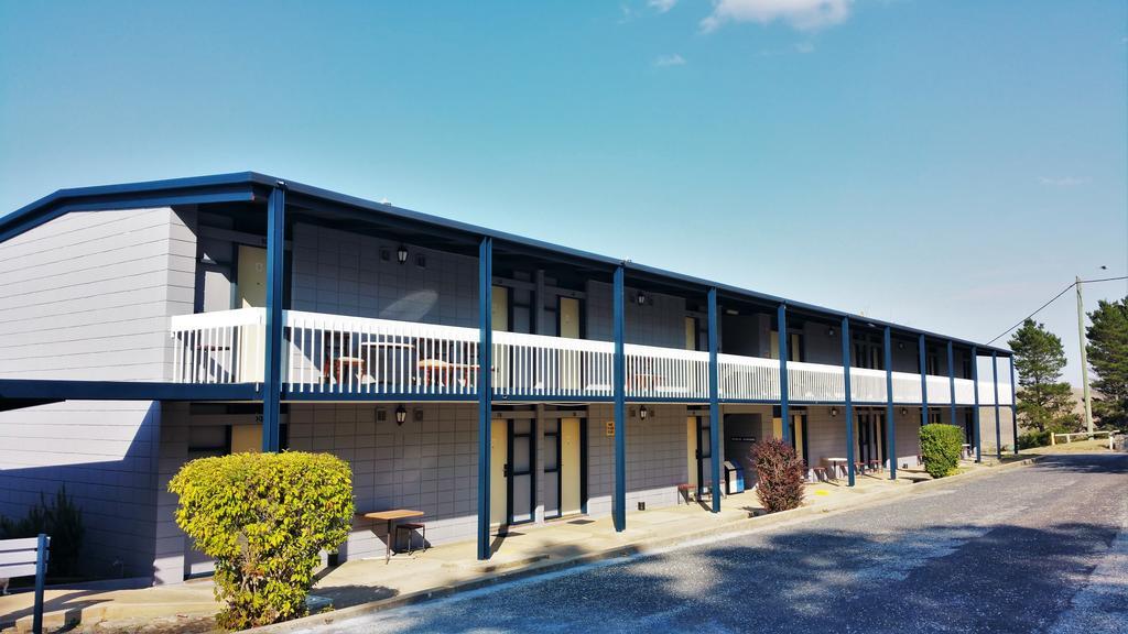 Snow Season Motor Inn Cooma Eksteriør billede