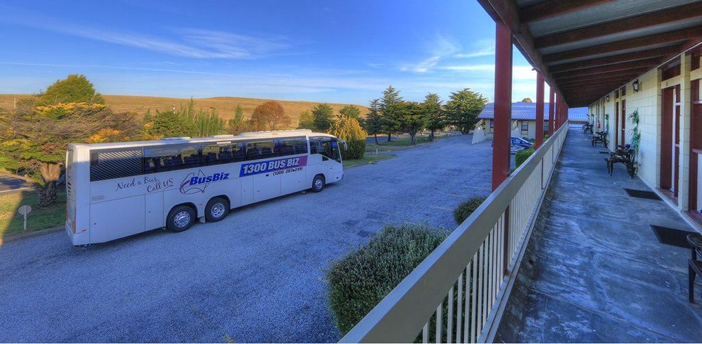 Snow Season Motor Inn Cooma Eksteriør billede